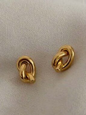 NEW Trendy Stainless Steel 18k Gold Plated Knot Stud Earrings -